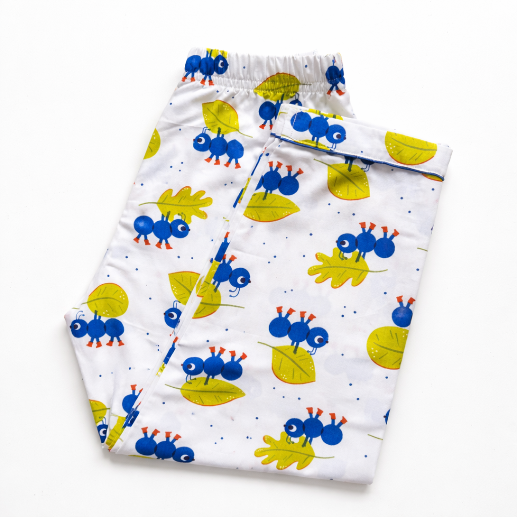 Ant And The Leaf Nightwear